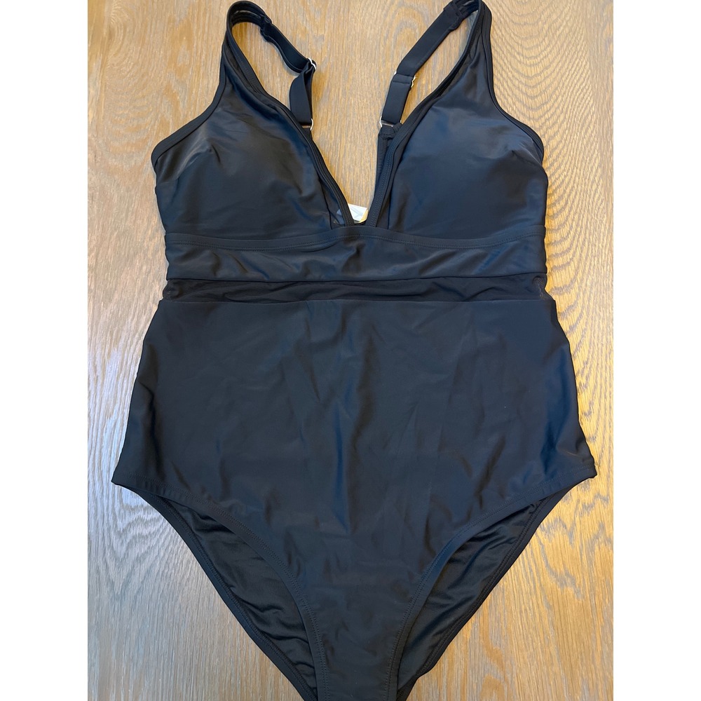 Cupshe Womens Black Mesh Panel V-Neck One Piece Swimsuit Plus Size 1X NWT